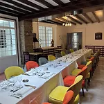 Hotell Logis Grand Pelisson