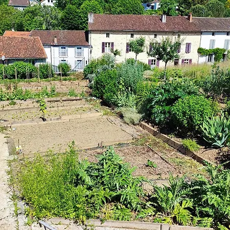 Logis Grand Hotel Pelisson 3* Nontron