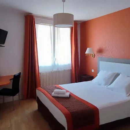 Hotel Logis Grand Pelisson