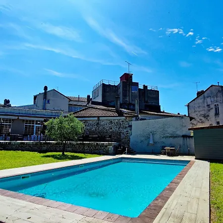 Hotel Logis Grand Pelisson