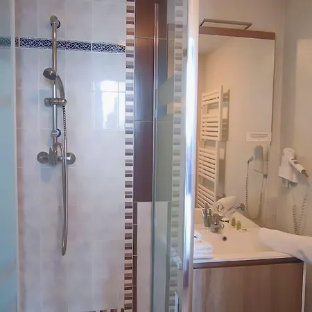 Hotel Logis Grand Pelisson