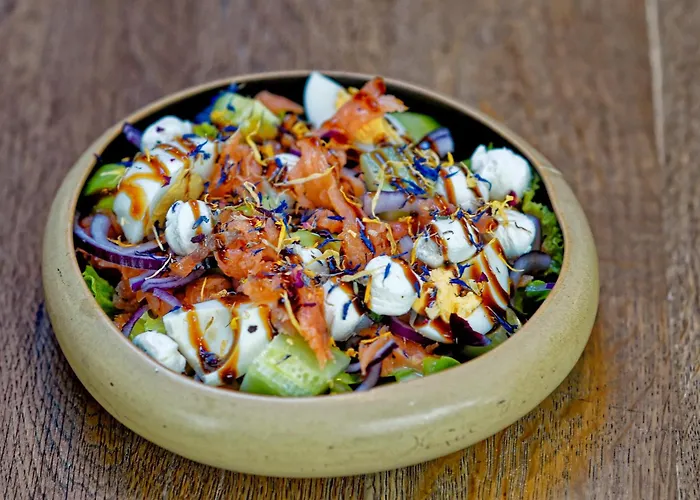 Logis Grand Hotel Pelisson Hotel 3*