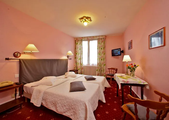 Logis Grand Hotel Pelisson 3* Nontron