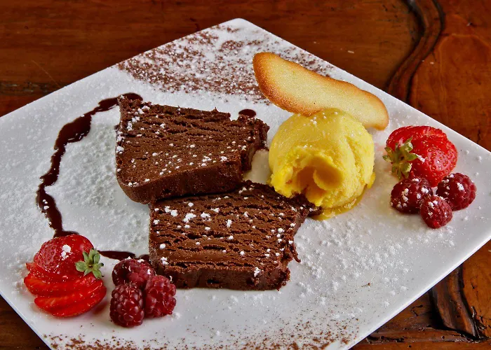 Logis Grand Hotel Pelisson Hotel 3*