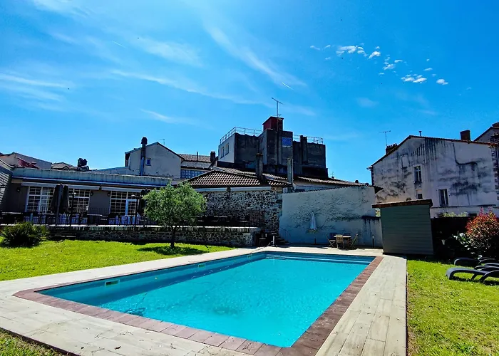 Hotel Logis Grand Hotel Pelisson