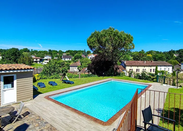 Logis Grand Hotel Pelisson