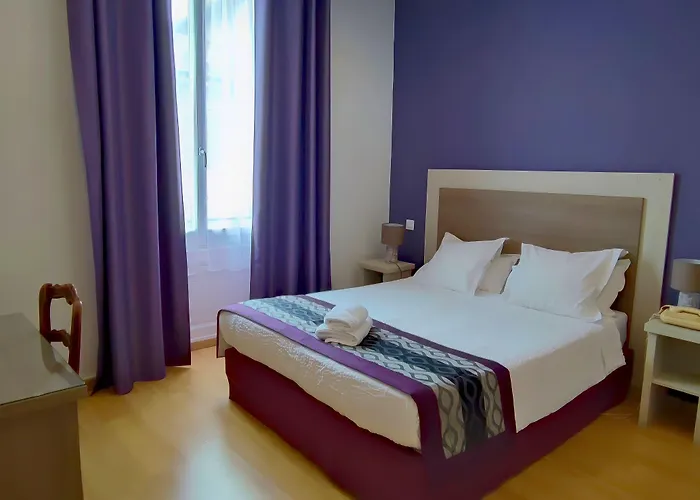 Hotel Logis Grand Pelisson Nontron