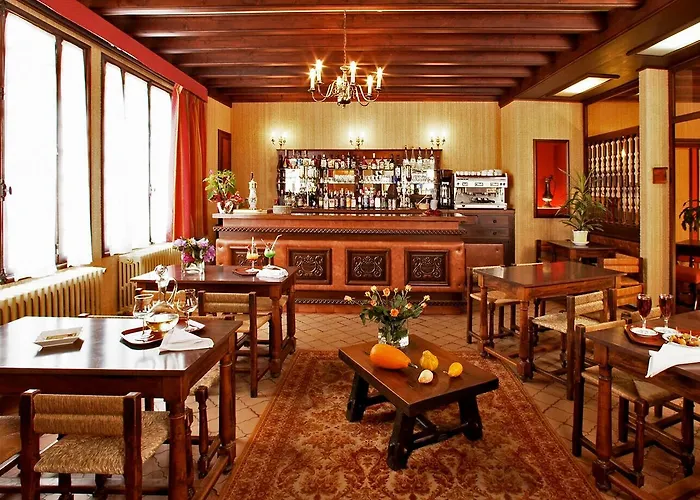 Logis Grand Hotel Pelisson 3* Nontron